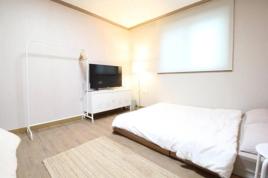 7Mins To Jayang Station, Near Han River Park Seul Apartamento